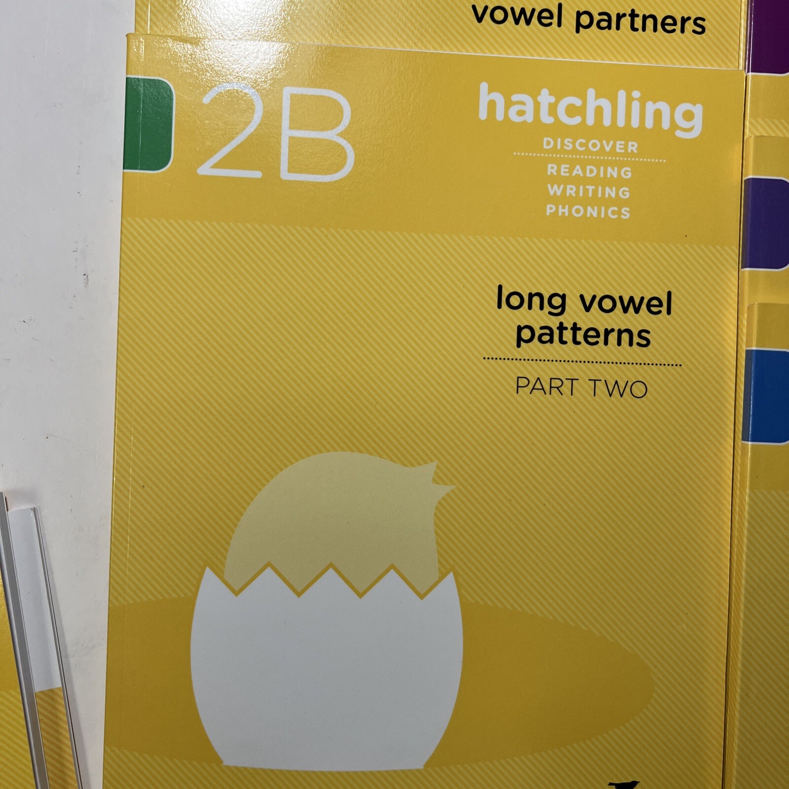Hatching, Grade 2, By Blackbird & Company, Reading & Phonics *first 6 Pages Used