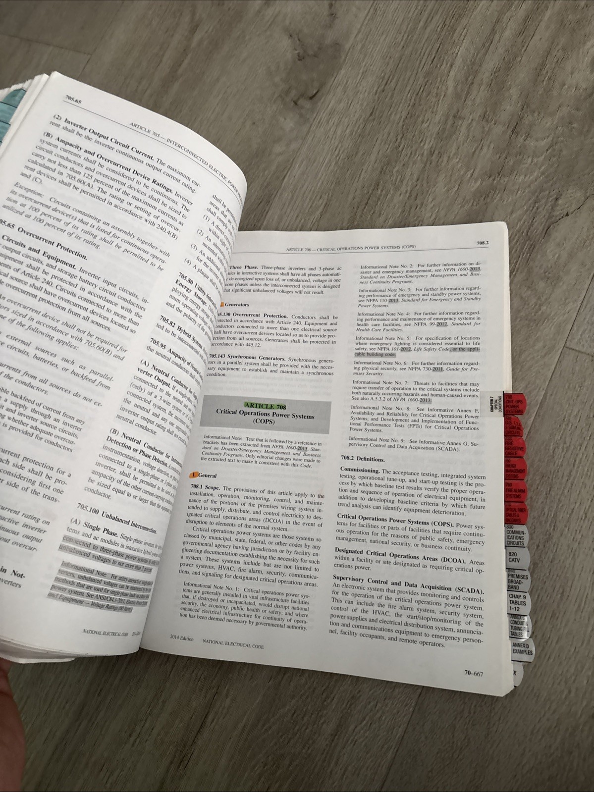 NFPA 70, National Electrical Code : 2014 Edition by National Fire Protection…