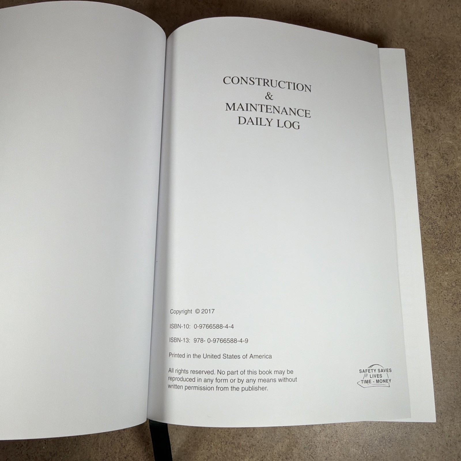 Construction and Maintenance Daily Log (7in. x 10in.) by Safety Meeting Outlines