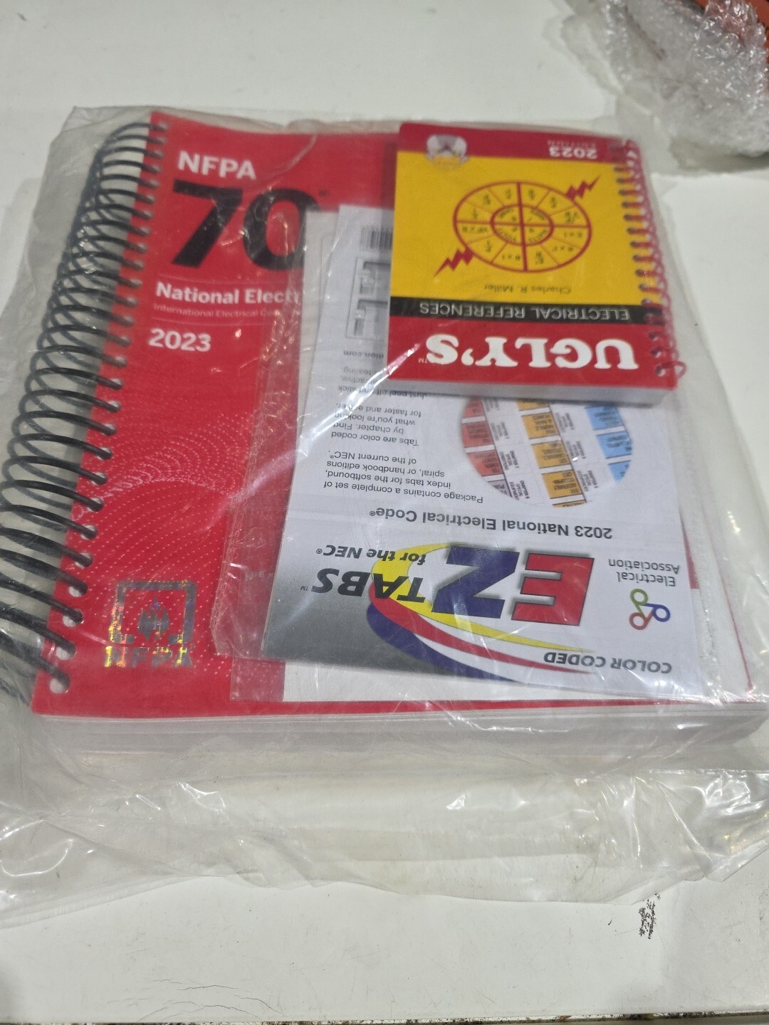 2023 NEC Code Book (Spiralbound) NFPA70 NEC +2023 Ugly’S Electrical Ref (Spiral)