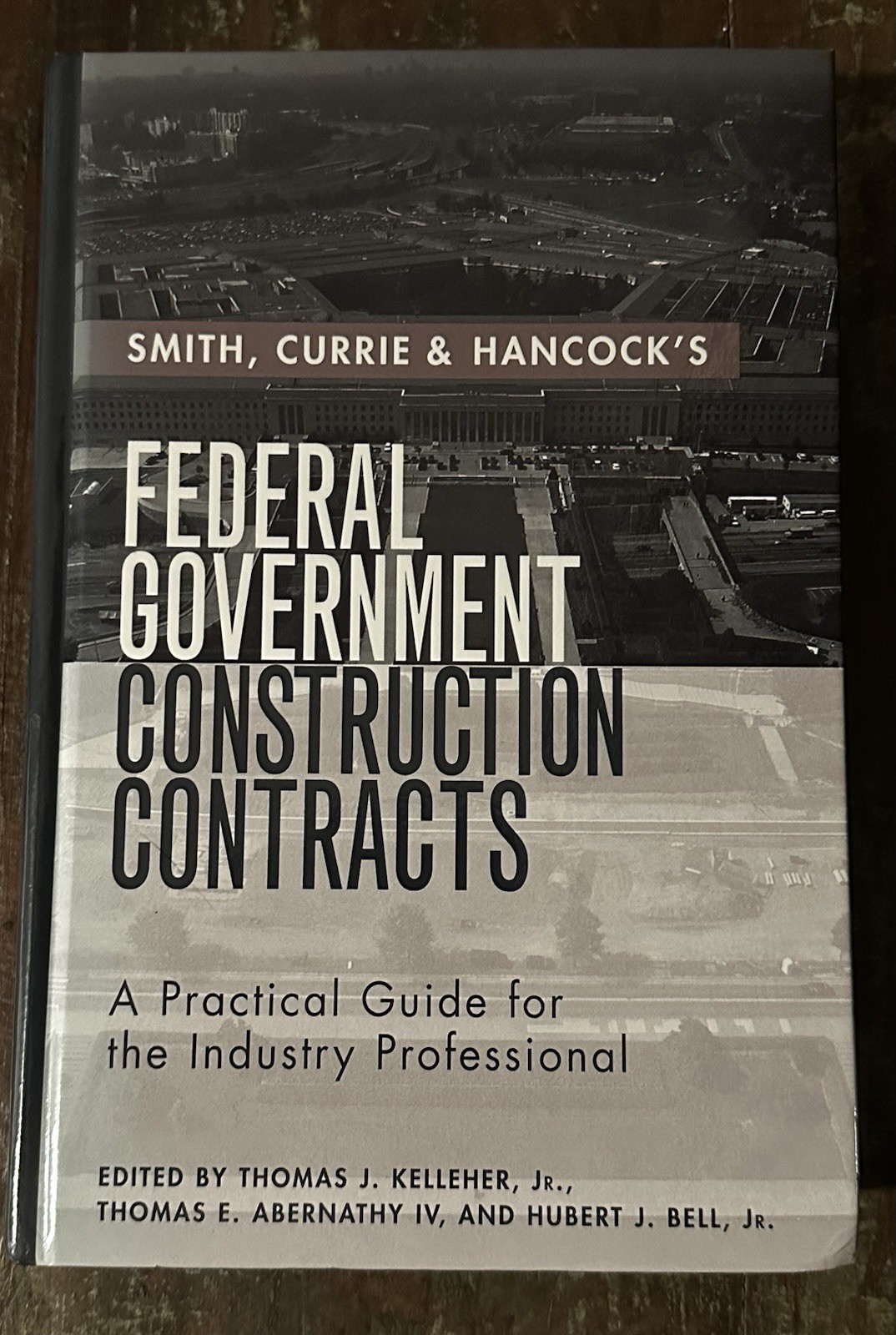 Wiley Federal Gov Construction Contracts Hardcover 2008 ISBN 0471760832, clean!!