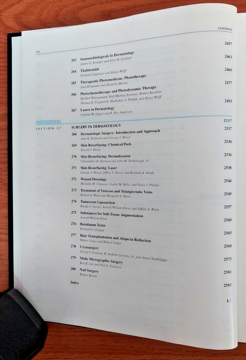 Fitzpatrick’s Dermatology in General Medicine Volume 1 & 2 Sixth Edition Books