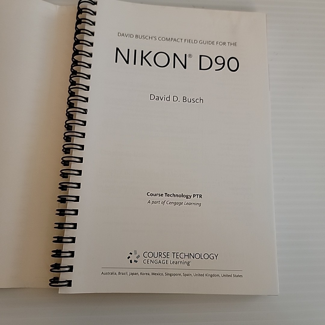 David Busch’s Compact Field Guide for the Nikon- spiral-bound, 1435458591, Busch