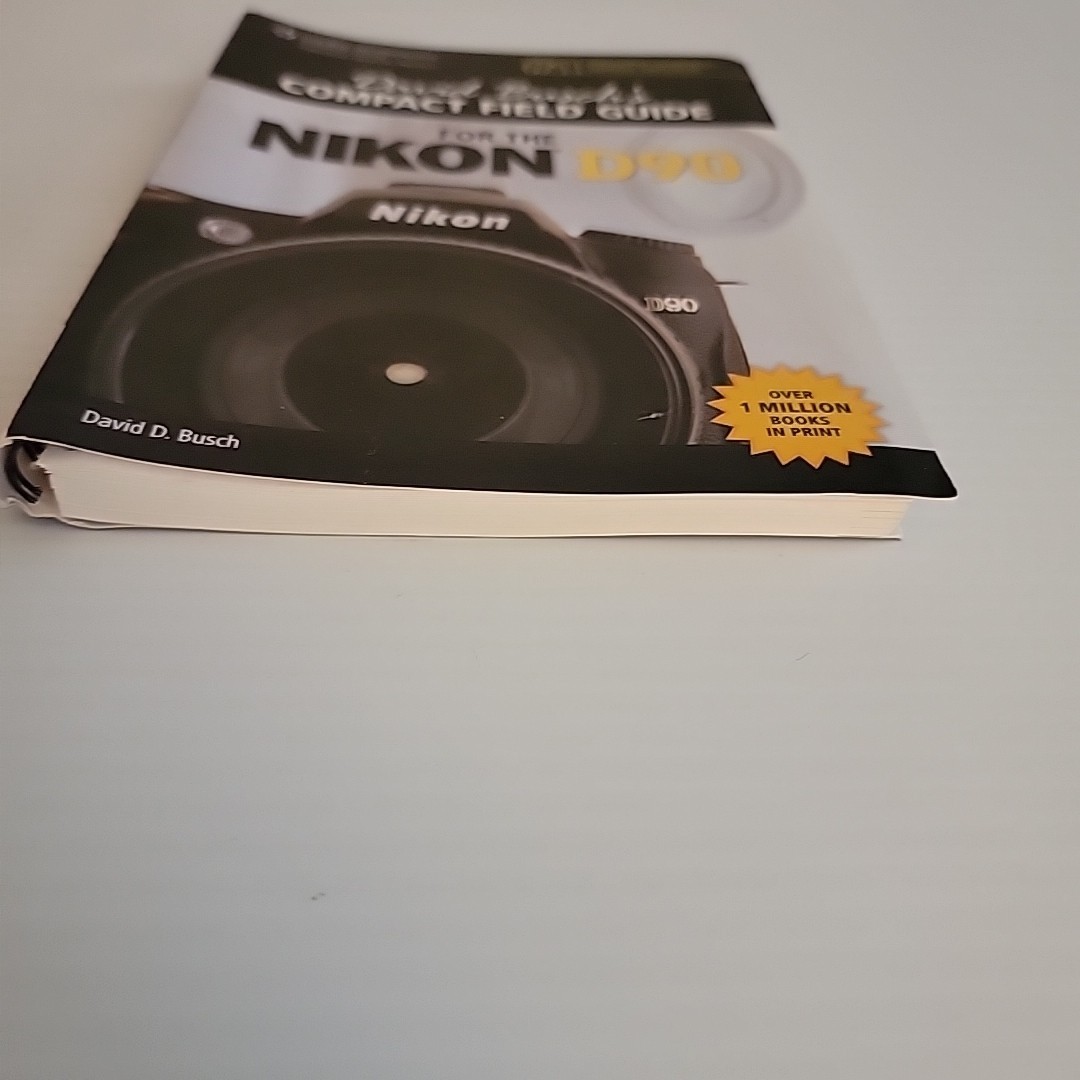 David Busch’s Compact Field Guide for the Nikon- spiral-bound, 1435458591, Busch