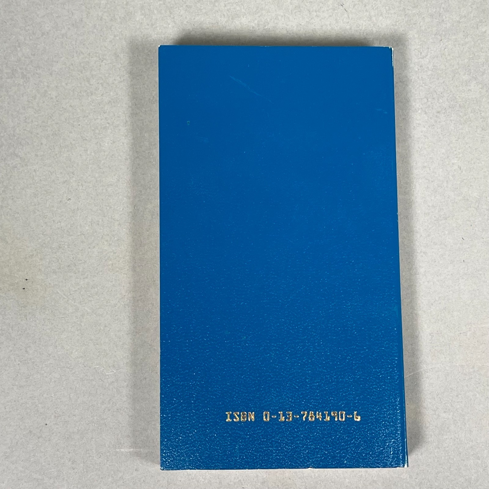 ELECTRONICS POCKET HANDBOOK Third Edition Daniel L. Metzger 1998 Nice Copy