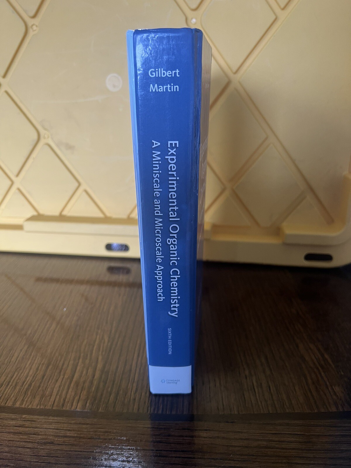 Experimental Organic Chemistry : A Miniscale and Microscale Approach by Stephen