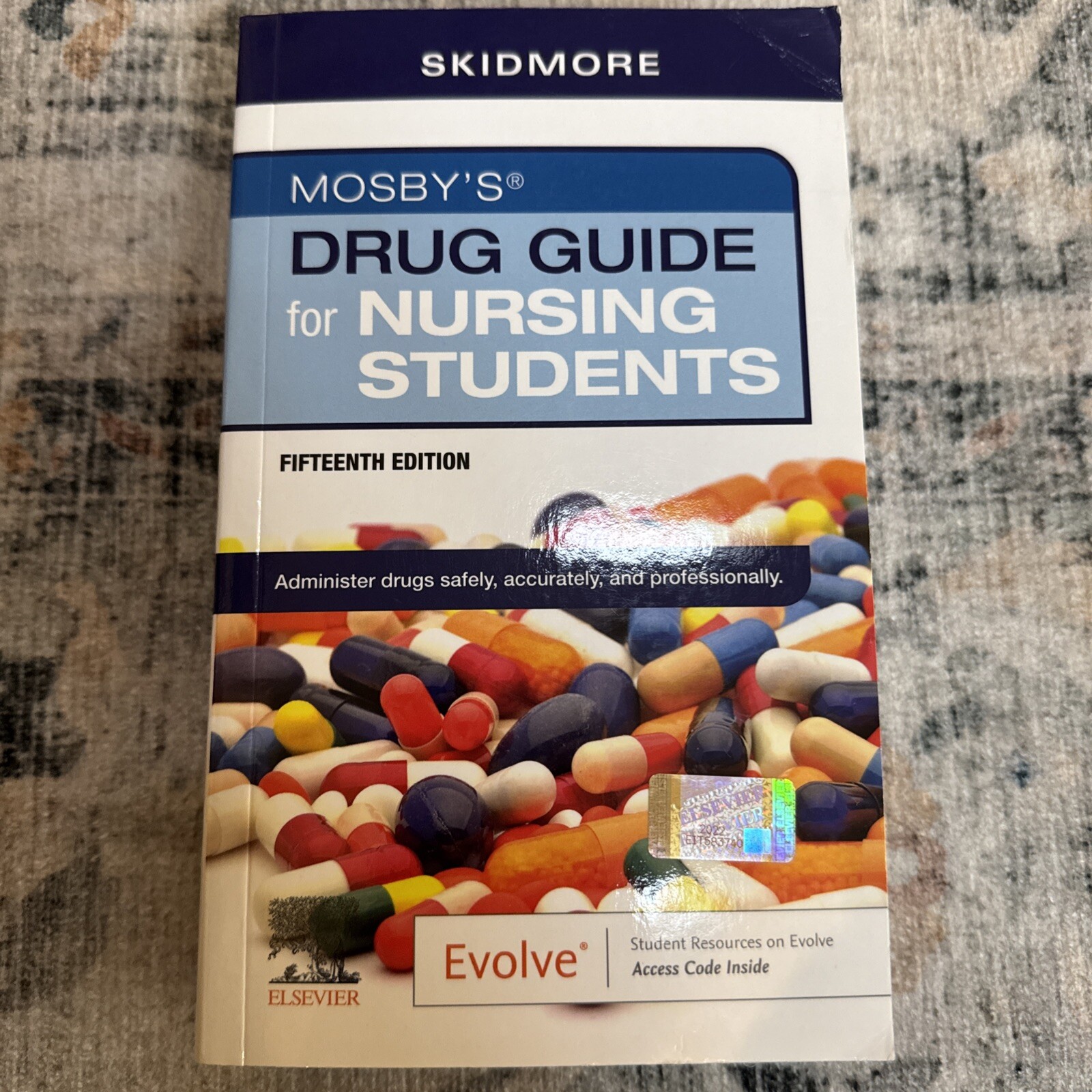 Mosby’s Drug Guide for Nursing Students by Linda Skidmore-Roth (2022, Trade…