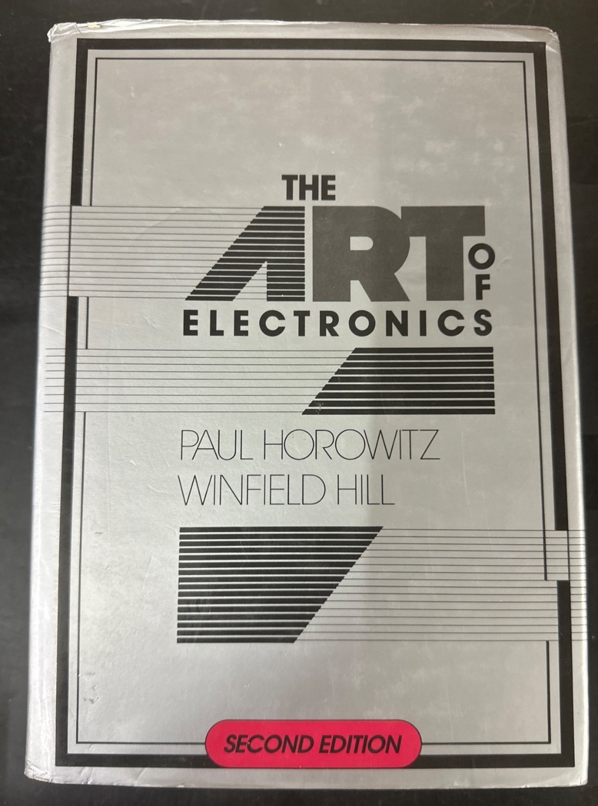 The Art of Electronics by Paul Horowitz & Winfield Hill + Student Manual (1989)